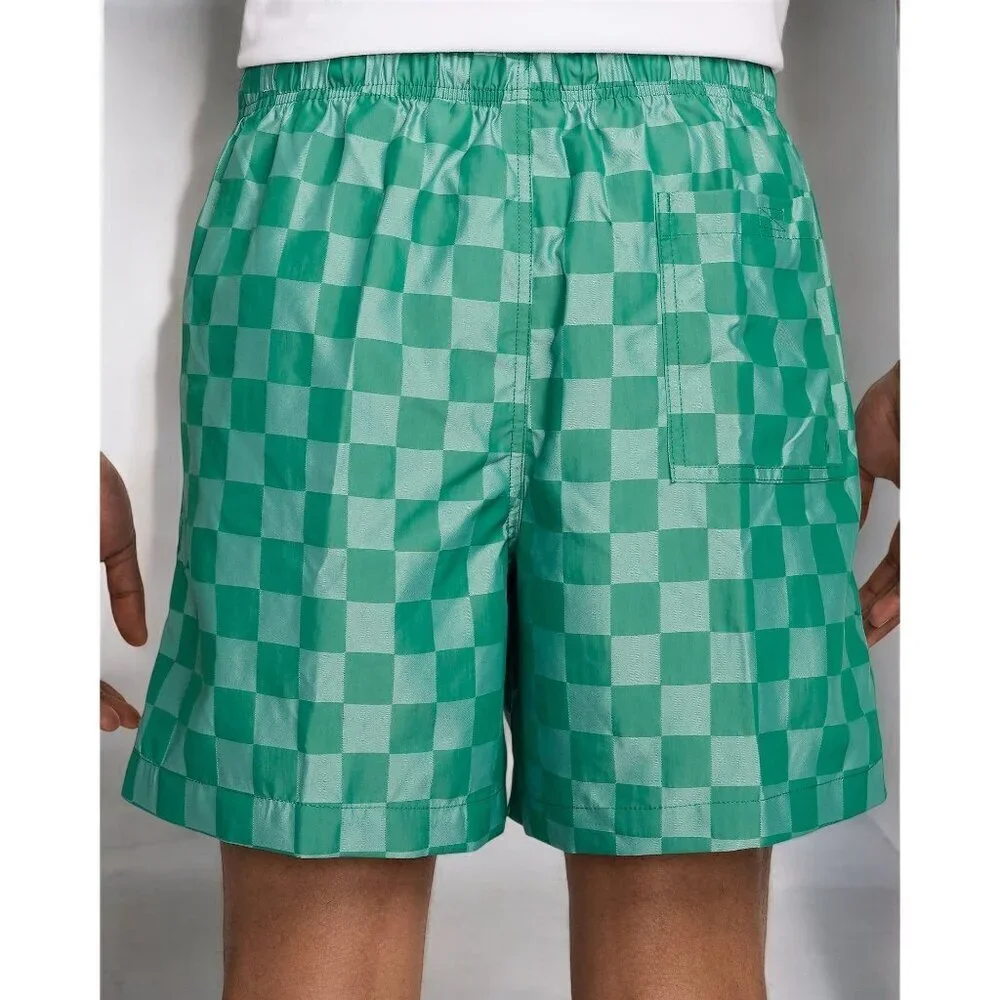 Nike Men Lightweight Checkered Woven Green Club Flow Shorts Standard Fit NEW XL